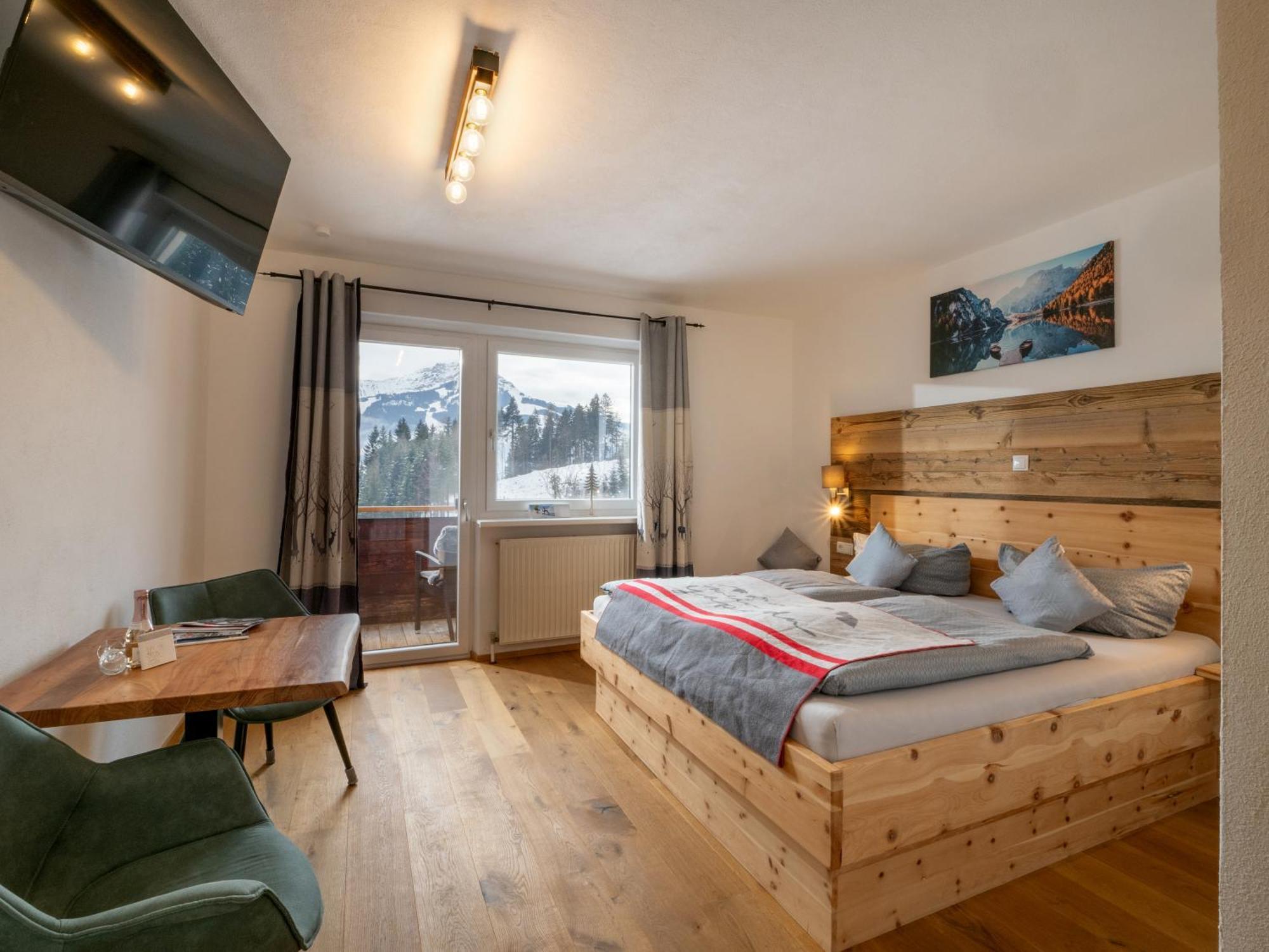 Hotel Berghof Haselsberger Sankt Johann in Tirol Exterior foto
