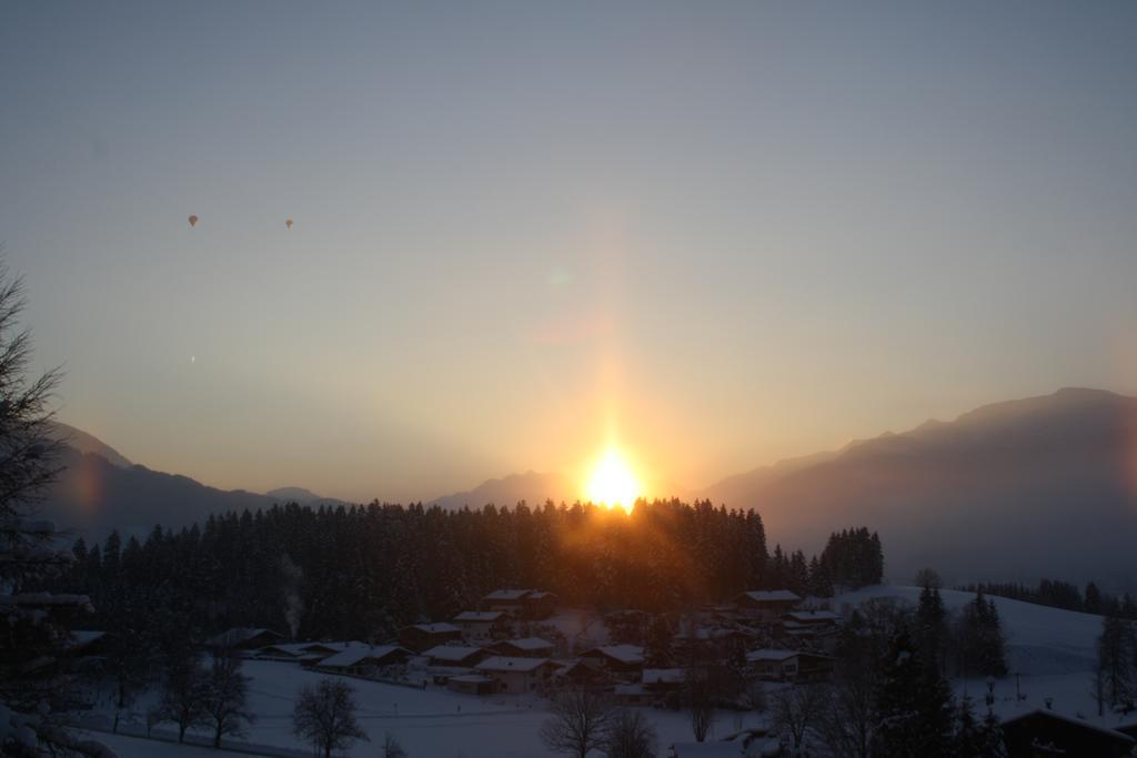 Hotel Berghof Haselsberger Sankt Johann in Tirol Exterior foto